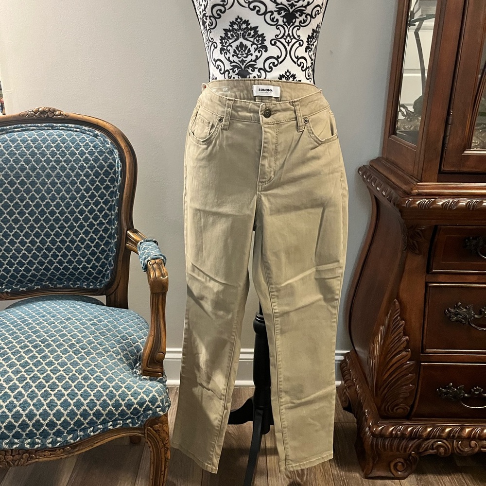 Sonoma Khaki skinny jeans, size 10S